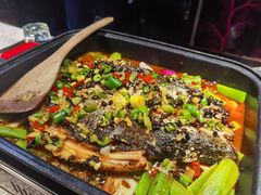 -云晓光头烧烤吧(盛夏店)