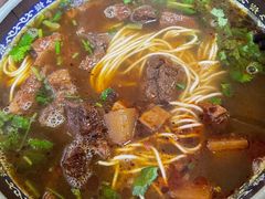 红烧牛肉面-旺泉餐饮店·清真牛肉面馆
