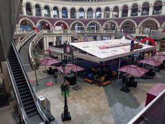 -王府井奥莱临潼小镇(临潼店)