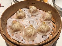 蟹粉小笼包-绿波廊(豫园店)