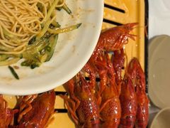 -肥肥虾庄·金牌油焖大虾(汉口城市广场店)