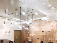 大堂-奈雪的茶(市百一店)