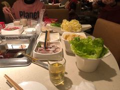 -海底捞火锅鲜切牛肉主题店(长寿路店)