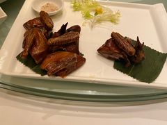 中山红烧乳鸽-富淳饭店(陆家嘴保利广场店)