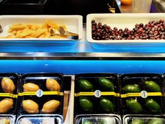 水果-V-ONE西雅图海鲜自助餐厅(仓山万达广场店)