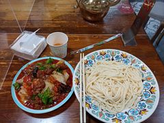 -歹歹的加个面过油肉拌面
