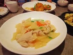 -闫府私房菜·老字号(恒隆店)