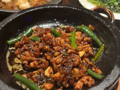 酱爆石锅蛙-绿茶餐厅(光谷世界城步行街店)