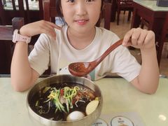 -服务大楼冷面(延大店)