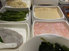 -海底捞火锅(旭辉MALL店)