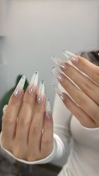 -U+nail优加专业美甲美睫