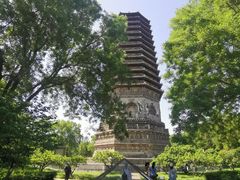 -玲珑塔公园