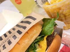 -麦当劳(水坑尾街店)