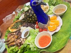 -沐毫傣泐云南菜孔雀宴•手抓饭傣味烧烤(曼听公园店)