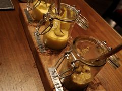 -恰餐厅及酒吧 CHAR Bar & Grill (北京丽都皇冠假日店)