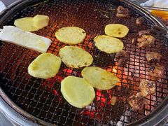 -小辣椒汤锅烧烤(温泉南街店)