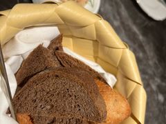 -LESCEDARS Brasserie Bistro香柏树