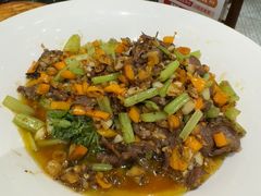-钵家大院·地道湖北菜(江夏·大花岭店)