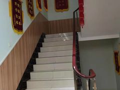 -瑞鹏宠物医院·内科·中兽医·骨科(苗圃店)
