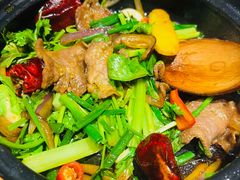 生啫脆牛舌-沙胆彪炭炉牛杂煲(上海日月光广场店)