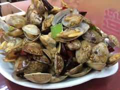-清真磊磊烧烤老店(饮虎池街34号店)