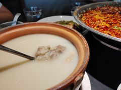 -麻六记(凤凰汇店)