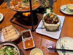 -老滇山寨•云南特色菜•地方菜•民族风情歌舞表演(金碧店)