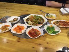 -故乡家韩国料理(丹东街店)