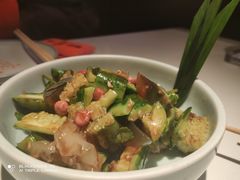 -鸣记脆皮烤鱼·海鲜烤鱼(三八广场店)
