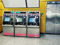 -红土地(地铁站)