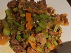 -卢大鲜鱼头捞饭(美利广场店)