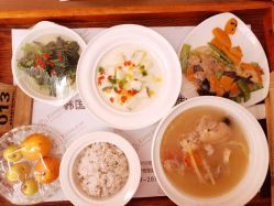 -爱贝蕊恩韩式月子会所(宝安店)