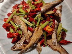 -荷花亭·湖北融合菜(中商广场店)