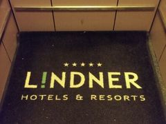 android_upload_pic-因特拉肯贝乌里瓦奇大酒店