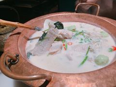 佬麻雀豆浆煮鱼-佬麻雀·剁椒鱼头(京基KK One店)