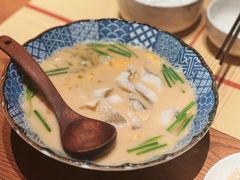 招牌黄鱼面-荣家黄鱼面(前滩太古里店)