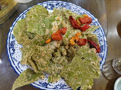 面拖桑树叶-天台徐家小吃