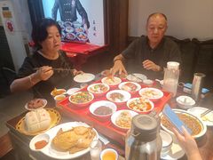 -蓝田九大碗民俗食府(蓝田店)