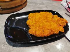 -莱莱小笼·乔艾