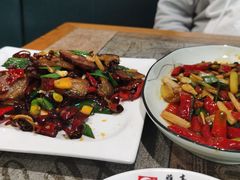 -苗姑酒堂(仁义社区店)