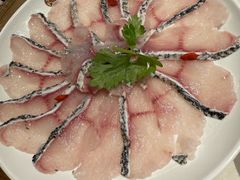 -盛源川香鱼火锅(西小区总店)