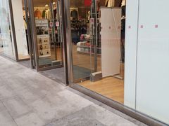 -优衣库(成都锦华万达广场店)