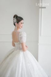 -Lady  Jane高端婚纱礼服馆