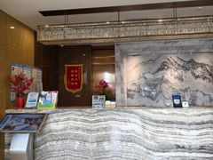 -南宁世纪君悦大酒店(青秀万达滨湖路地铁站店)