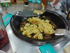 -屯老二农家铁锅炖·行业领军者(梅江店)