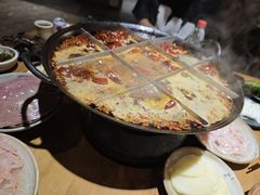 -白乐天毛肚火锅馆(南滨路店)