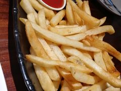 -MARU玛露音乐餐厅(大学路店)