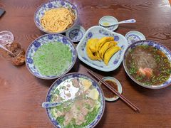 -老新隆牛肉锅贴(新街口店)