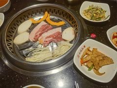-木槿花韩式炭烤·熟成肉工坊(孙文东路店)