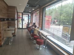 -麦当劳(杨高南路店)